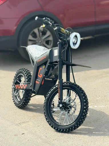 UAE's #1 E-Scooter Store: Al Mubdie Scooters 27 customer bike bought from almubdie